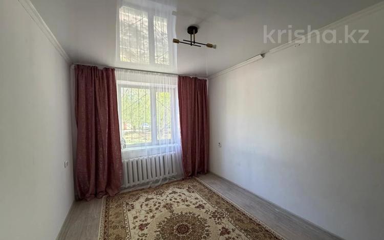 1-комнатная квартира · 32 м² · 1/9 этаж, мкр Юго-Восток, 30й микрорайон, ул Рыскулова за 13 млн ₸ в Караганде, Казыбек би р-н — фото 2
