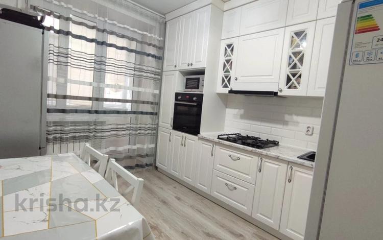 3-комнатная квартира · 70 м² · 1/9 этаж, Микрорайон Береке 63 за 37.8 млн ₸ в Костанае — фото 2