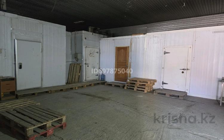 Өнеркәсіптік база · 1 сотық, ЖАҢАЖОЛ 19/2 — Пересечения по ул Акжол, бағасы: 100 000 ₸ в Астане, Алматы р-н — фото 2