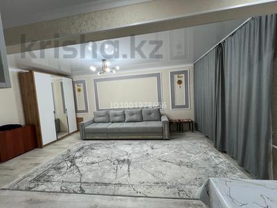 1-комнатная квартира · 46 м² · 4/4 этаж, Желтоксан 10 — Дк озеро за 140 000 ₸ в Балхаше