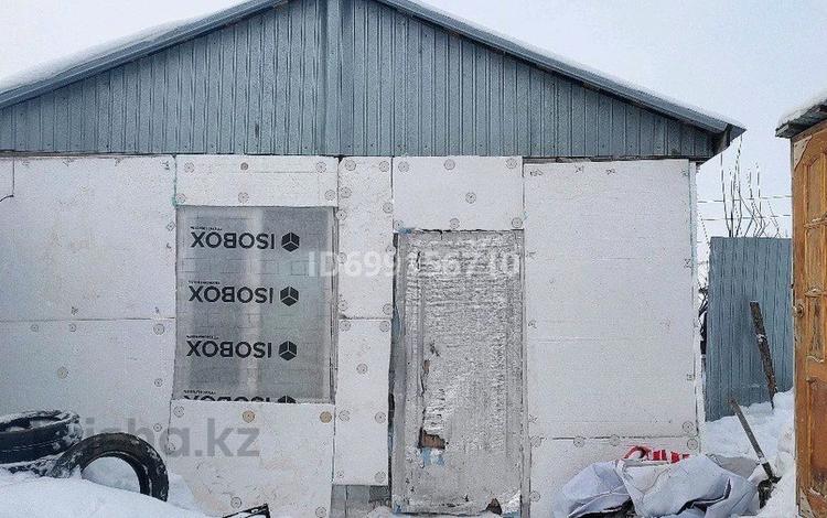 Отдельный дом · 2 комнаты · 50 м² · 2 сот., 2 линия — Семашко за ~ 6.3 млн 〒 в Петропавловске — фото 2