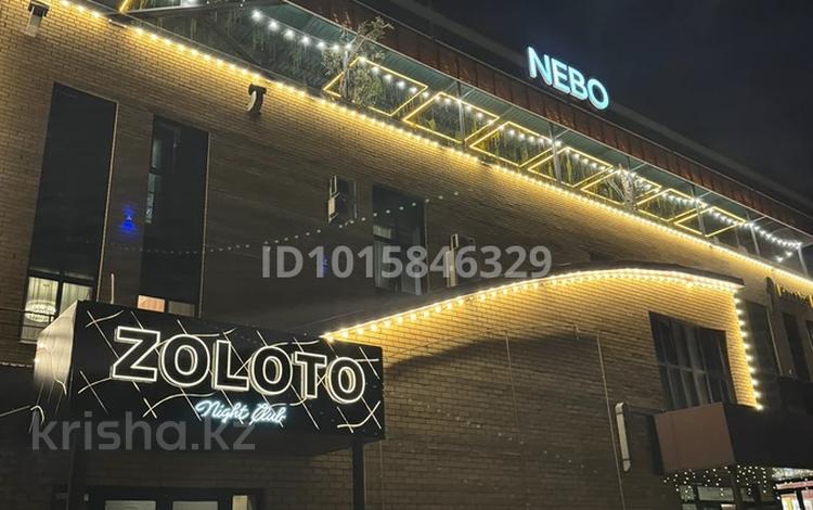 Ночной клуб Zoloto · 3600 м², бағасы: 50 млн ₸ в Семее — фото 2