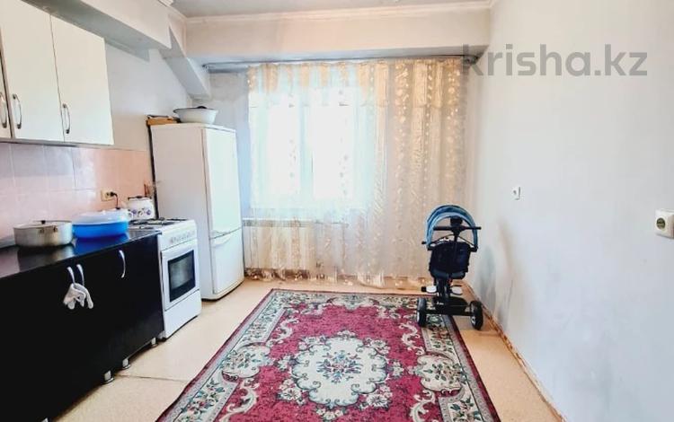 2-комнатная квартира · 65 м² · 6/6 этаж, мкр Кокжиек за 22 млн ₸ в Алматы, Жетысуский р-н — фото 2