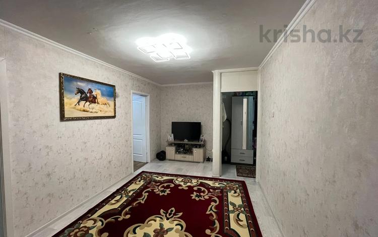 3-комнатная квартира · 46 м² · 4/5 этаж, мкр Юго-Восток, Язева за 15.8 млн ₸ в Караганде, Казыбек би р-н — фото 4