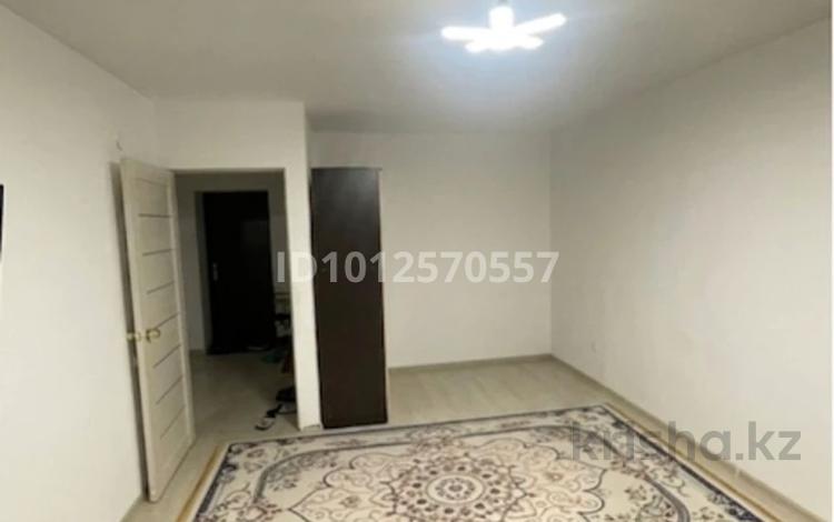 1-комнатная квартира · 40 м² · 5/9 этаж, мкр Береке, 16-улица 22 за 11 млн ₸ в Атырау — фото 2