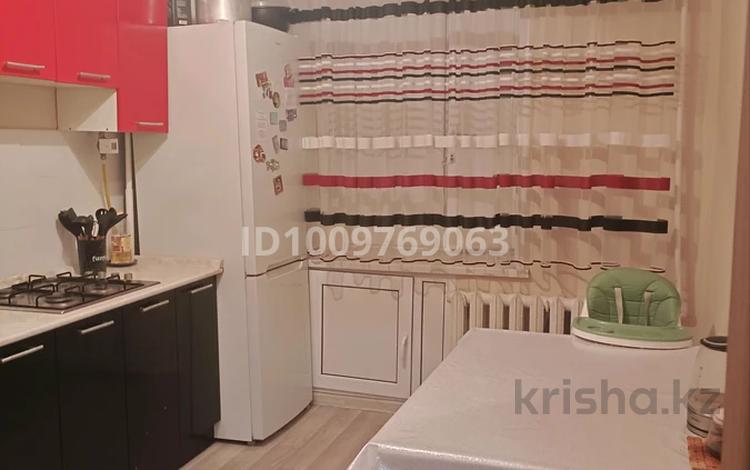3-бөлмелі пәтер · 65 м² · 5/9 қабат, Карбышева 15/2 — Рынок " Арай ", бағасы: 23.5 млн ₸ в Караганде, Казыбек би р-н — фото 2