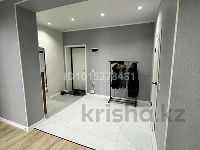 2-комнатная квартира · 104 м² · 5/6 этаж, Нур 5 за 33 млн ₸ в Уральске