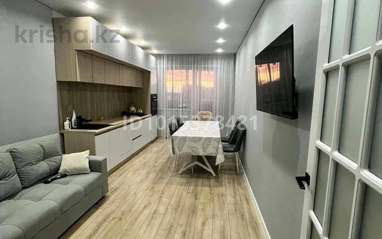 2-бөлмелі пәтер · 104 м² · 5/6 қабат, Нур 5, бағасы: 32 млн ₸ в Уральске — фото 7