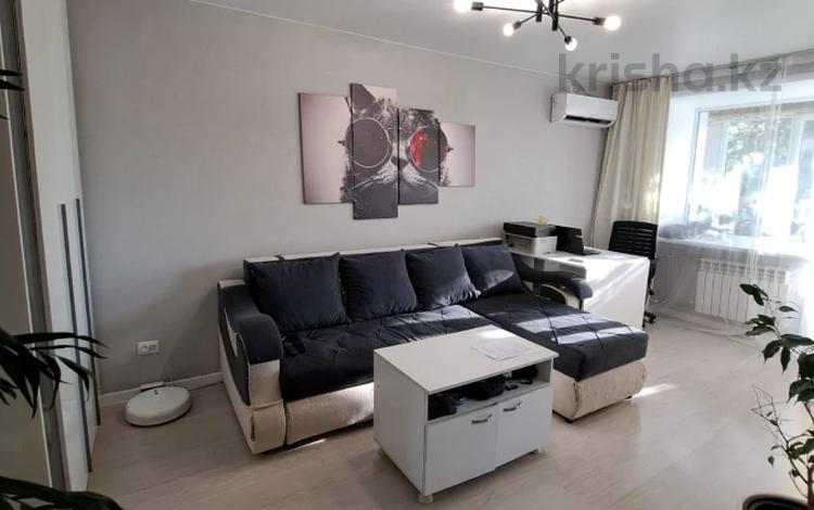 2-комнатная квартира · 45.2 м² · 5/5 этаж, Пр. Абая 5 за 20 млн ₸ в Усть-Каменогорске — фото 2