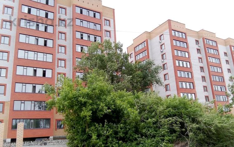 2-бөлмелі пәтер · 68 м² · 6/10 қабат, Жамбыла 5, бағасы: 35 млн ₸ в Семее — фото 2