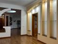 4-комнатная квартира · 225 м² · 4 этаж, Зенкова 32 за 700 000 ₸ в Алматы, Медеуский р-н — фото 12