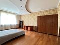 4-комнатная квартира · 225 м² · 4 этаж, Зенкова 32 за 700 000 ₸ в Алматы, Медеуский р-н — фото 6