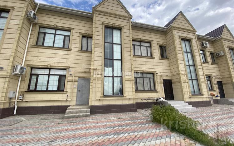 Отдельный дом · 6 комнат · 310 м² · 1 сот., Family park 5 — Обл. Мангистауская, г. Жанаозен, мкр. Мунайлы, ул. Сарбопеев Куангали, д. 2Б, кор. 2, кв. 5 за 50 млн ₸ — фото 5