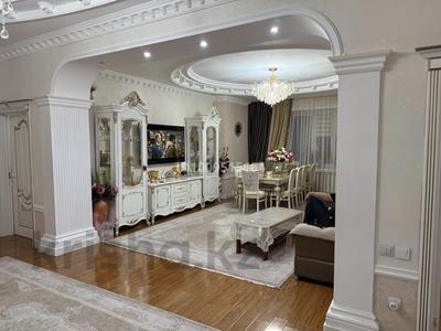 4-бөлмелі пәтер · 190 м² · 4/12 қабат, Сарыарка 15, бағасы: 88 млн ₸ в Астане, Сарыарка р-н