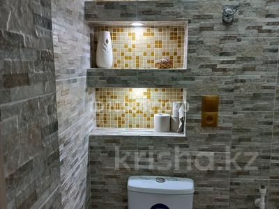 3-комнатная квартира · 50 м² · 1/2 этаж, Московская 7-Б за 5.5 млн 〒 в Шахтинске