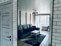 2-комнатная квартира · 50 м² · 2/5 этаж, мкр Новый Город, Бухар жырау 61 — Бухар жырау, Нуркена абдирова за 20 000 ₸ в Караганде, Казыбек би р-н