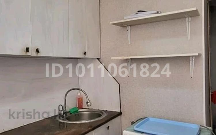 1-комнатная квартира · 25 м² · 5/5 этаж, мкр 8 72/1 — университет Баишева,школа номер 1 за 6.7 млн ₸ в Актобе — фото 2