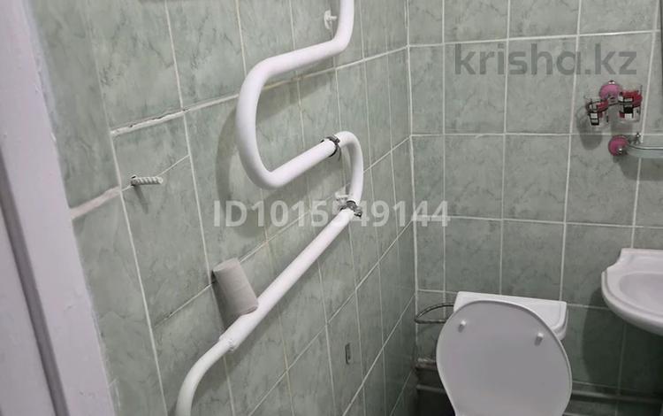 1-бөлмелі пәтер · 35 м² · 1/3 қабат, Островского 16 — Возлн 13 школы, бағасы: 95 000 ₸ в Усть-Каменогорске — фото 2