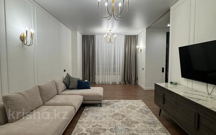 4-комнатная квартира · 140 м², Улы Дала 39 за 850 000 ₸ в Астане, Есильский р-н — фото 2