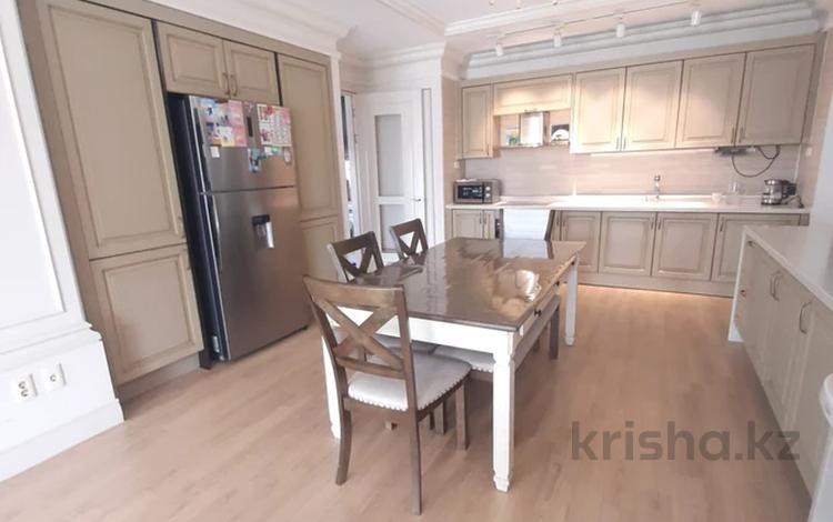 5-комнатная квартира · 220 м² · 9/18 этаж, Аскарова 8 за 195 млн ₸ в Алматы, Ауэзовский р-н — фото 2