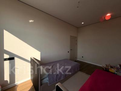 3-бөлмелі пәтер · 80.9 м² · 5/6 қабат, Гашека 2/3, бағасы: 55 млн ₸ в Костанае