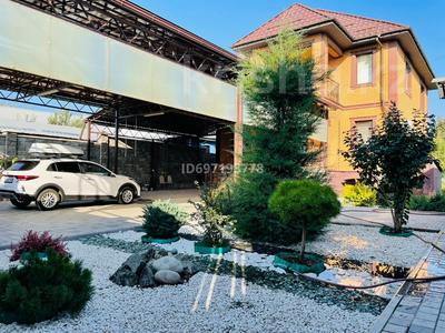 Аренда домов или дач в Алматинской обл.: Отдельный дом · 7 комнат · 250 м², Шыгыс2 Мустафина 94 94 — Алатауская трасса за 1 млн 〒 Отдельный дом · 7 комнат · 250 м², Шыгыс2 Мустафина 94 94 — Алатауская трасса за 1 млн 〒 в Туздыбастау (Калинино)