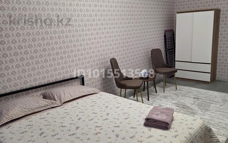 1-бөлмелі пәтер · 46 м² · 1/9 қабат, Левый берег 180А — Рядом физмат школа, бағасы: 16 000 ₸ в  — фото 2