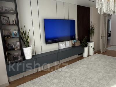 3-комнатная квартира · 126.7 м² · 7/10 этаж, самал 82/4 за 54 млн ₸ в Уральске