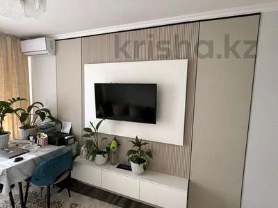 2-комнатная квартира · 65 м² · 3/6 этаж, мкр Кокжиек — ВОЗЛЕ ШКОЛЫ! за 34 млн ₸ в Алматы, Жетысуский р-н