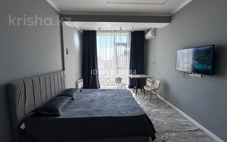 1-бөлмелі пәтер · 34 м², Ауэзова 5 — Толе би — Ауэзова, бағасы: 18 000 ₸ в Алматы, Алмалинский р-н — фото 13