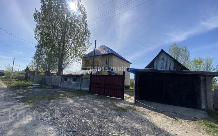 Отдельный дом · 3 комнаты · 100 м² · 15 сот., Енбекши 3 — Енбекши за 700 000 ₸ в Усть-Каменогорске, Ахмирово — фото 2