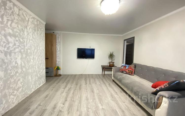 3-бөлмелі пәтер · 55.4 м² · 5/5 қабат, Пришахтинск, Зелинского 28/2, бағасы: 13.5 млн ₸ в Караганде, Алихана Бокейханова р-н — фото 2