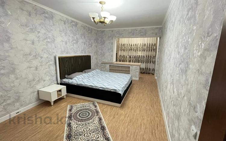 2-комнатная квартира, 58.8 м², 6/9 этаж, 12-й мкр 26