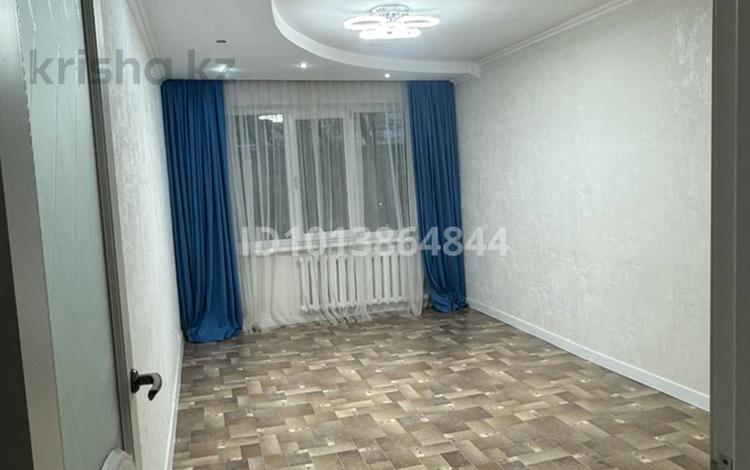 3-бөлмелі пәтер · 66 м² · 4/5 қабат, мкр Аксай-2 16, бағасы: 42 млн ₸ в Алматы, Ауэзовский р-н — фото 2