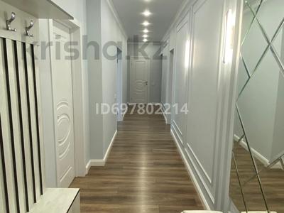 4-комнатная квартира · 102 м² · 6/9 этаж, мкр Юго-Восток, Муканова 82 за 62 млн ₸ в Караганде, Казыбек би р-н