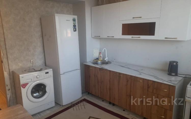 1-комнатная квартира · 42 м² · 1/7 этаж, Мкр Бирлик за 16.5 млн ₸ в Талдыкоргане, мкр Бирлик — фото 6
