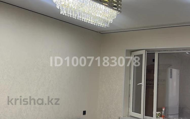2-бөлмелі пәтер · 60 м² · 1/5 қабат, 17-шағынаудан 7 А — Вдоль алея, бағасы: 250 000 ₸ в Шымкенте, Аль-Фарабийский р-н — фото 2