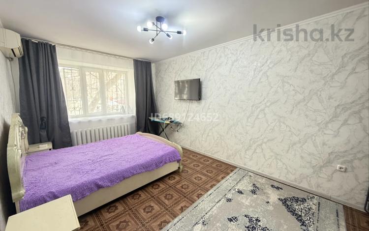 1-комнатная квартира · 39 м² · 1/5 этаж, 8 март 129 — Гостиница Саяхат за 10 000 ₸ в Уральске — фото 29