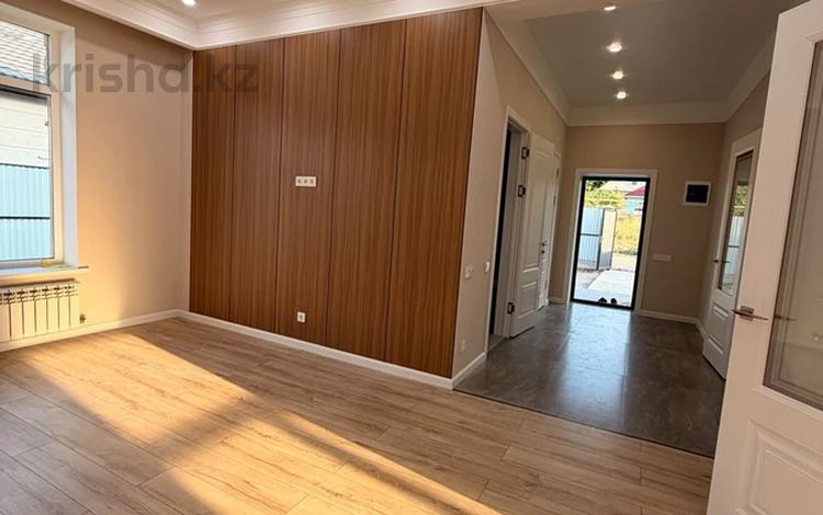Отдельный дом · 5 комнат · 200 м² · 5 сот., Мкр Южный 222 — Южный за 50 млн ₸ в Каскелене — фото 2