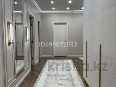 4-комнатная квартира · 167 м² · 2/5 этаж, Абулхайр-хана 56А за 105 млн ₸ в Атырау
