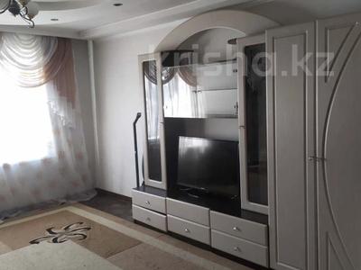 3-комнатная квартира, 65 м², 9/9 этаж помесячно, Назарбаева 155 за 110 000 〒 в Талдыкоргане