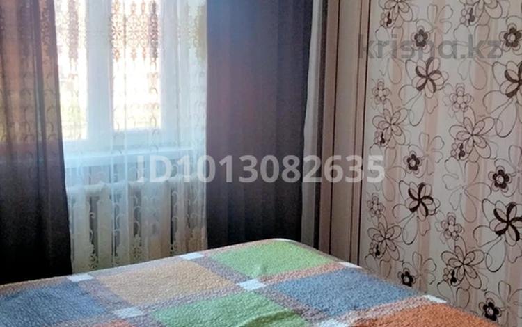 2-бөлмелі пәтер · 54 м² · 2/9 қабат, мкр Юго-Восток, Университетская — Пересечение Университетская на Муканова, бағасы: 180 000 ₸ в Караганде, Казыбек би р-н — фото 2