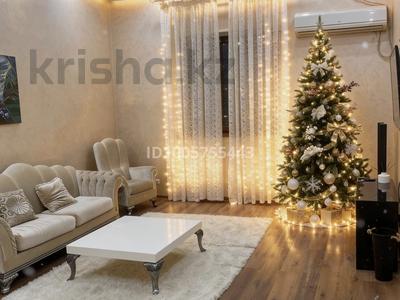 Дом · 8 комнат · 400 м², Толстого 64 за 70 000 〒 в Шымкенте, Аль-Фарабийский р-н