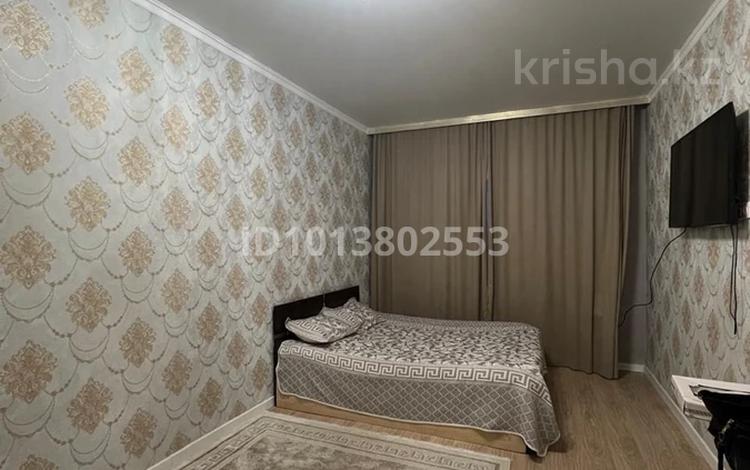 1-бөлмелі пәтер · 38 м² · 1/10 қабат, Кенесары 64, бағасы: 200 000 ₸ в Астане, р-н Байконур — фото 2