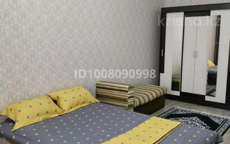 1-комнатная квартира · 32 м² · 2/5 этаж, Аманжолова 123/2 за 1 000 ₸ в Уральске — фото 2