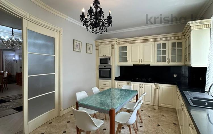 4-комнатная квартира · 291 м², Алдар Косе 66 за 1.5 млн ₸ в Алматы, Медеуский р-н — фото 3
