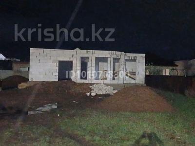 Магазины и бутики · 50 м² за 28 млн ₸ в Уральске, мкр. Зачаганск пгт