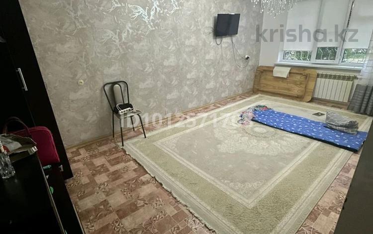2-комнатная квартира · 46 м² · 1/5 этаж, мкр 5, есет батыр 103 к1 — 19 школа за 16 млн ₸ в Актобе — фото 2