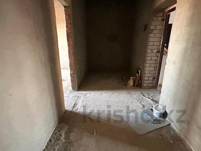 2-бөлмелі пәтер · 100 м² · 5/5 қабат, мкр. Алтын орда, Ораза Татеулы, бағасы: 23.5 млн 〒 в Актобе