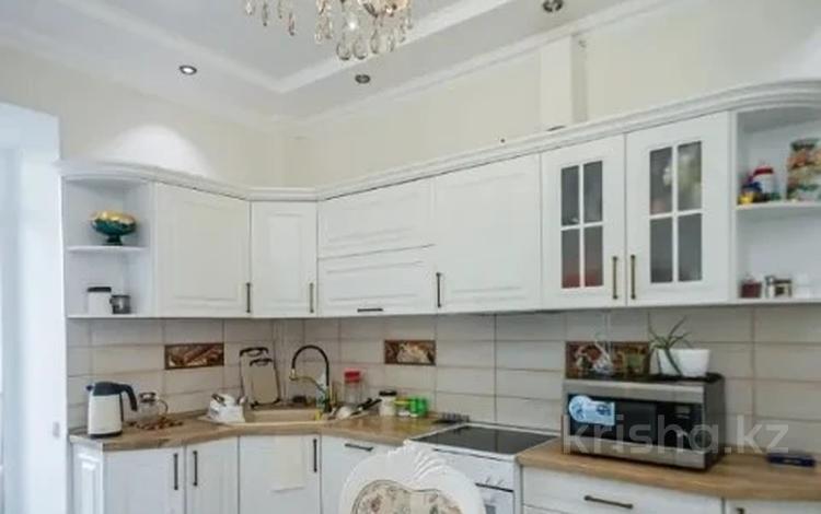 3-комнатная квартира · 95 м² · 4/9 этаж, Абая 18 за 53 млн ₸ в Астане, Сарыарка р-н — фото 49